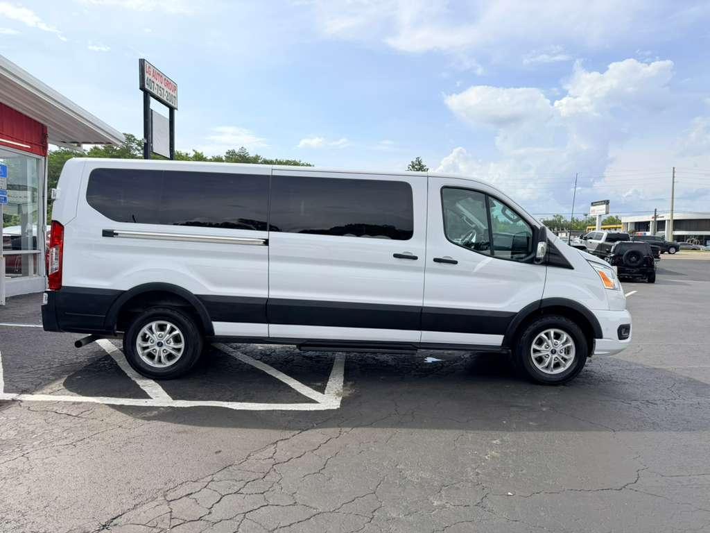 Ford Transit 350 Wagon Low Roof XLT w/Sliding Pass. 148-in. WB 2021