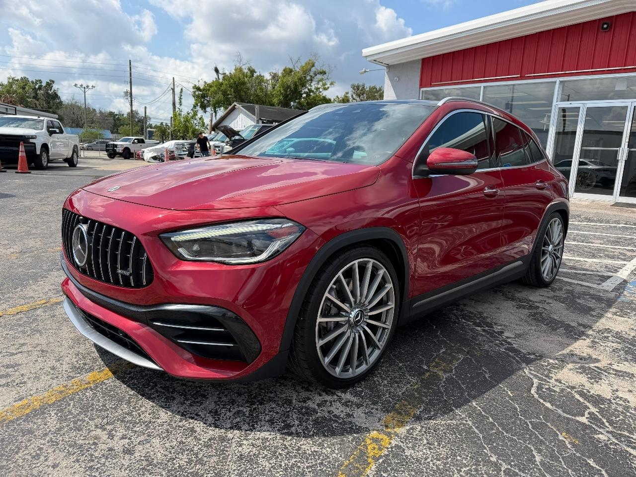 Mercedes-Benz GLA-Class AMG GLA45 2021