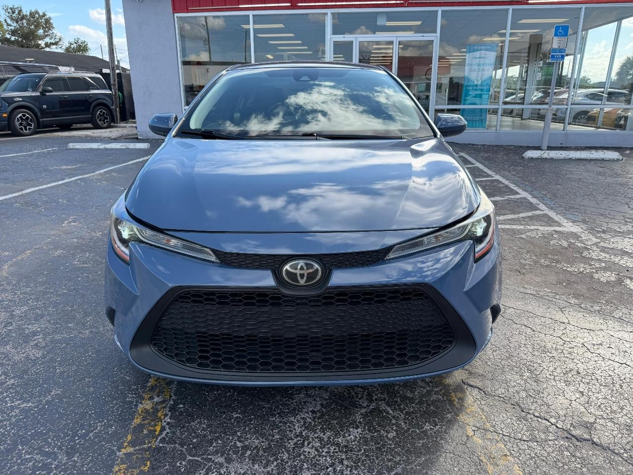 Toyota Corolla SE Hatchback 2020