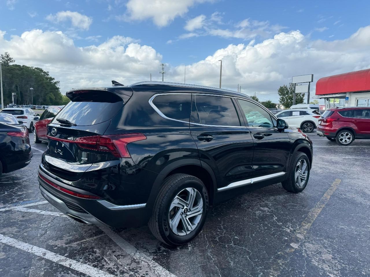 View vehicle photo 7