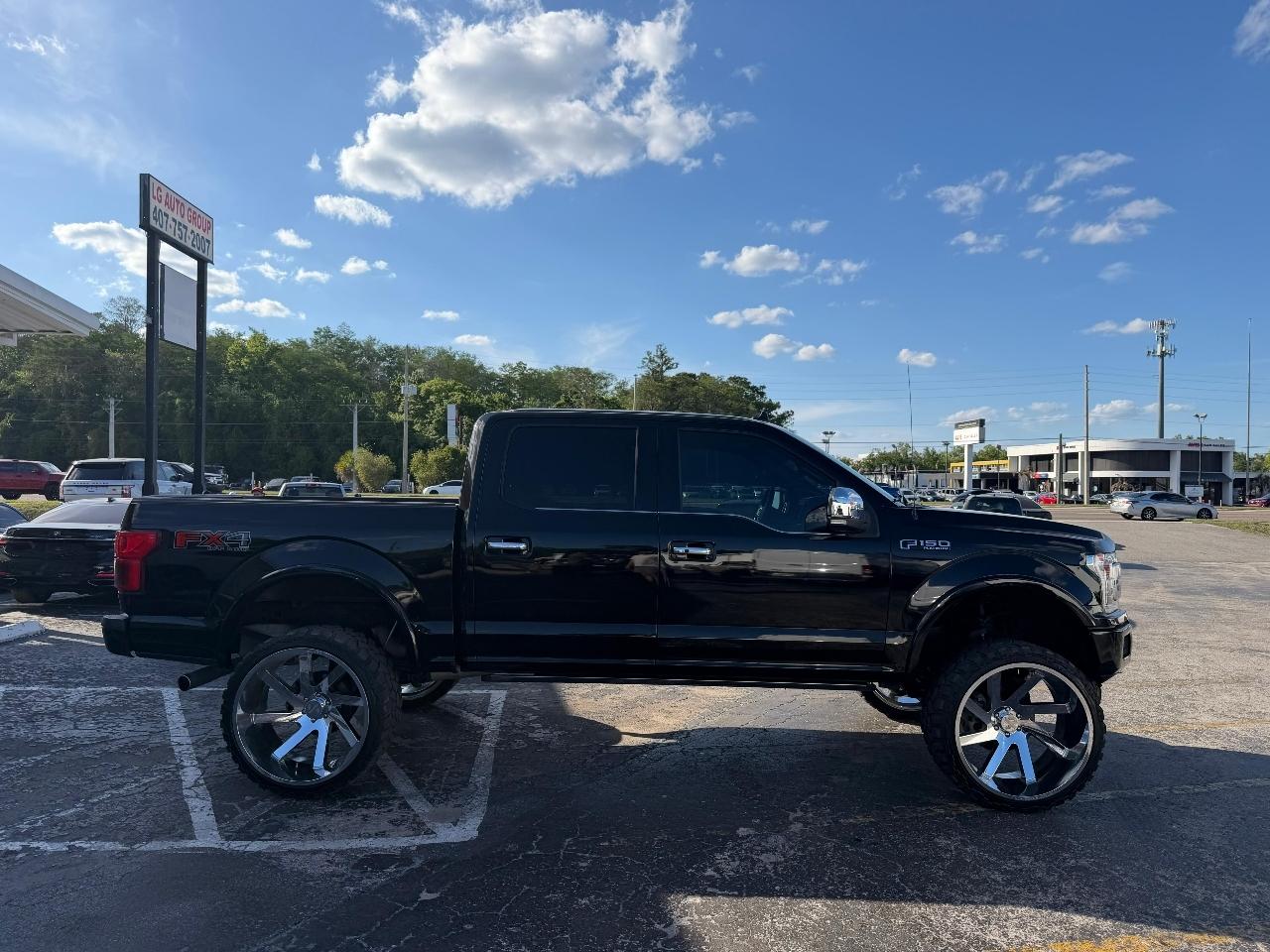 Ford F-150 Platinum SuperCrew 5.5-ft. Bed 4WD 2018
