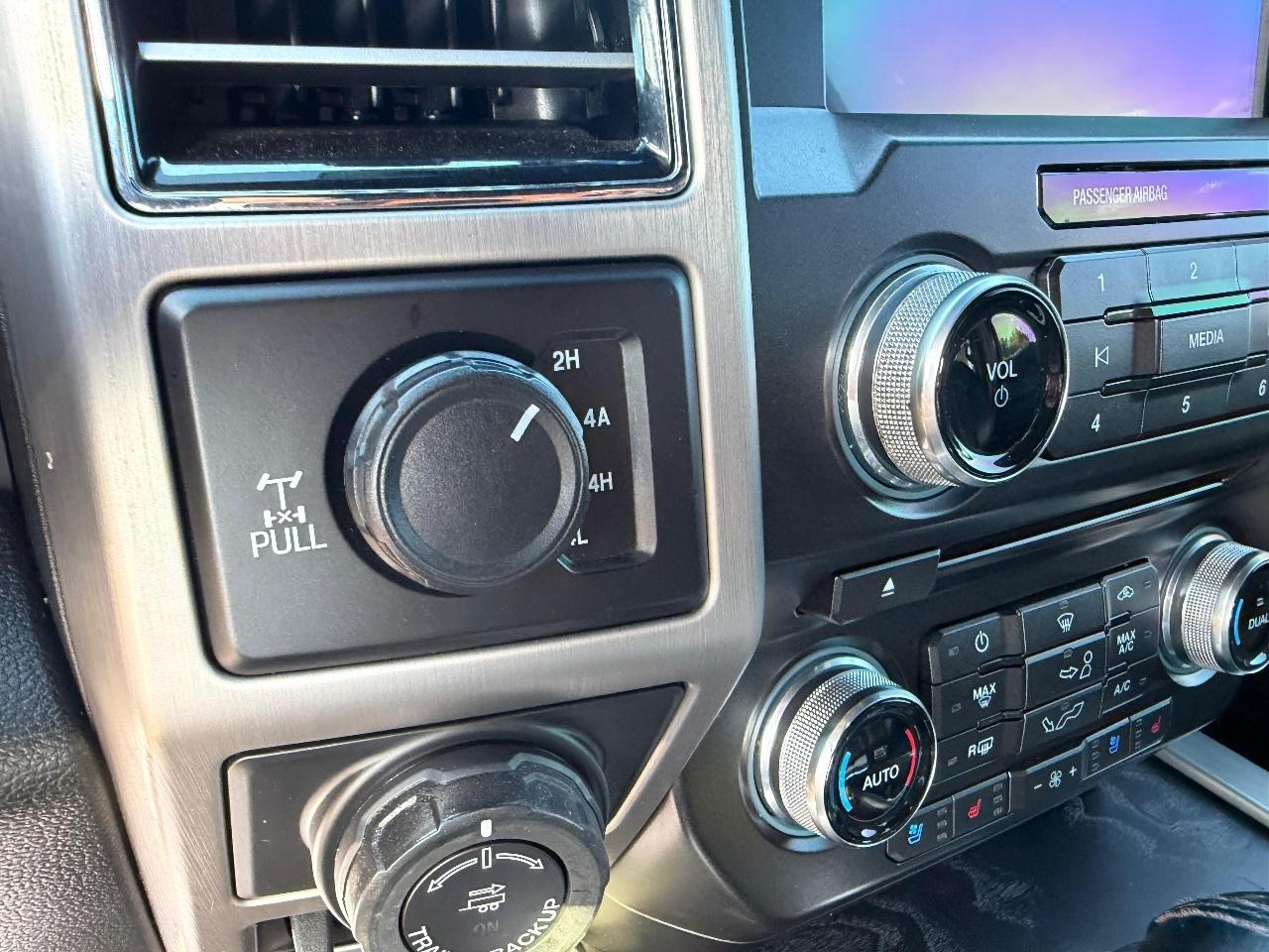 Ford F-150 Platinum SuperCrew 5.5-ft. Bed 4WD 2018