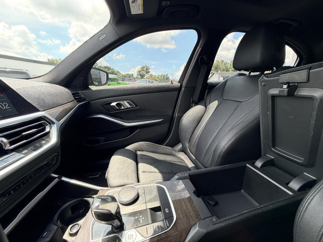 BMW 3-Series 330i 2019
