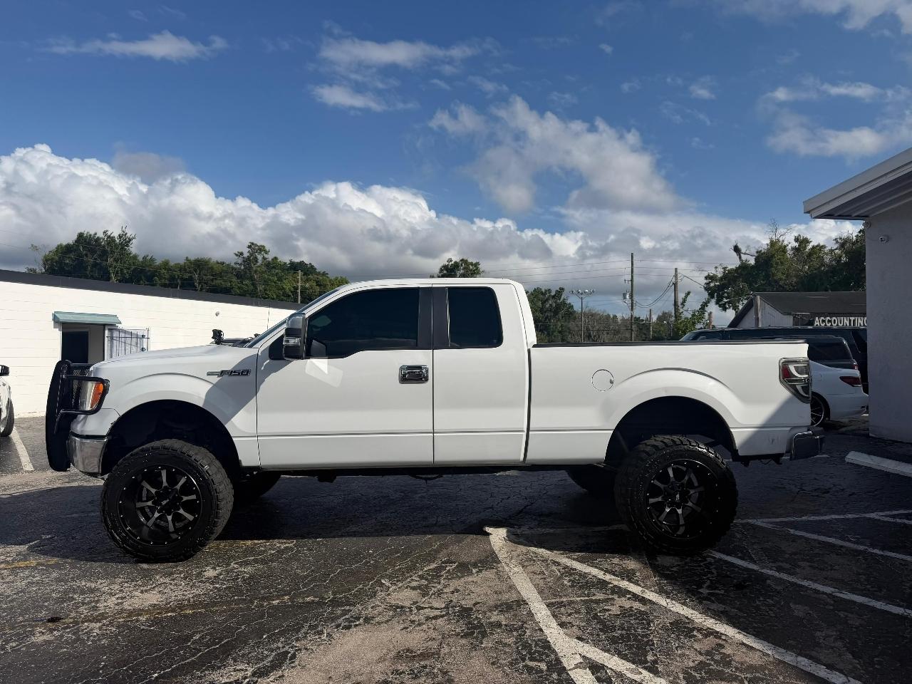 Ford F-150 XL SuperCab 6.5-ft. Bed 2WD 2013