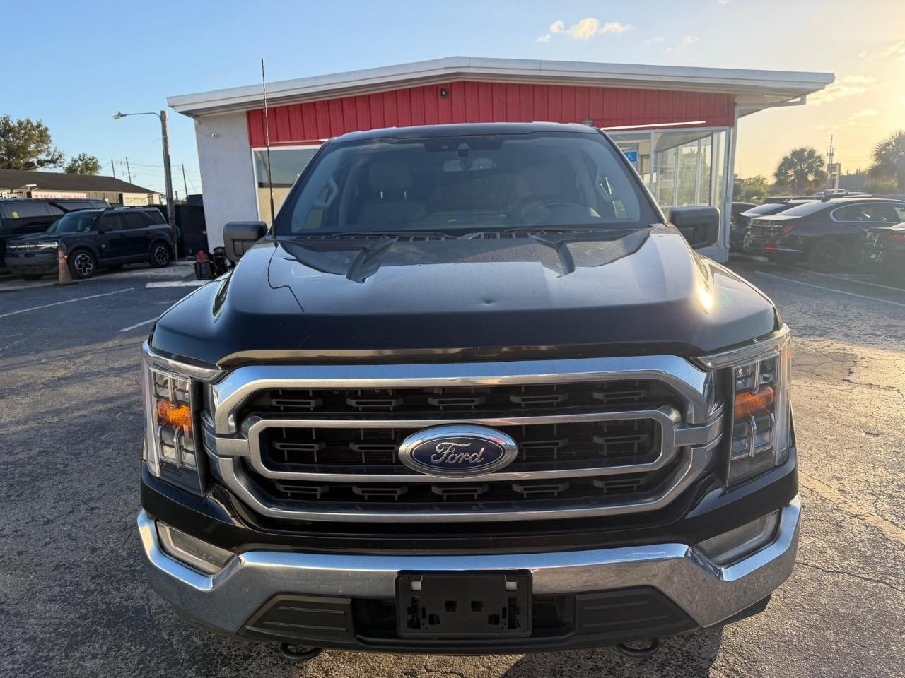 Ford F-150 XLT SuperCrew 6.5-ft. Bed 4WD 2022