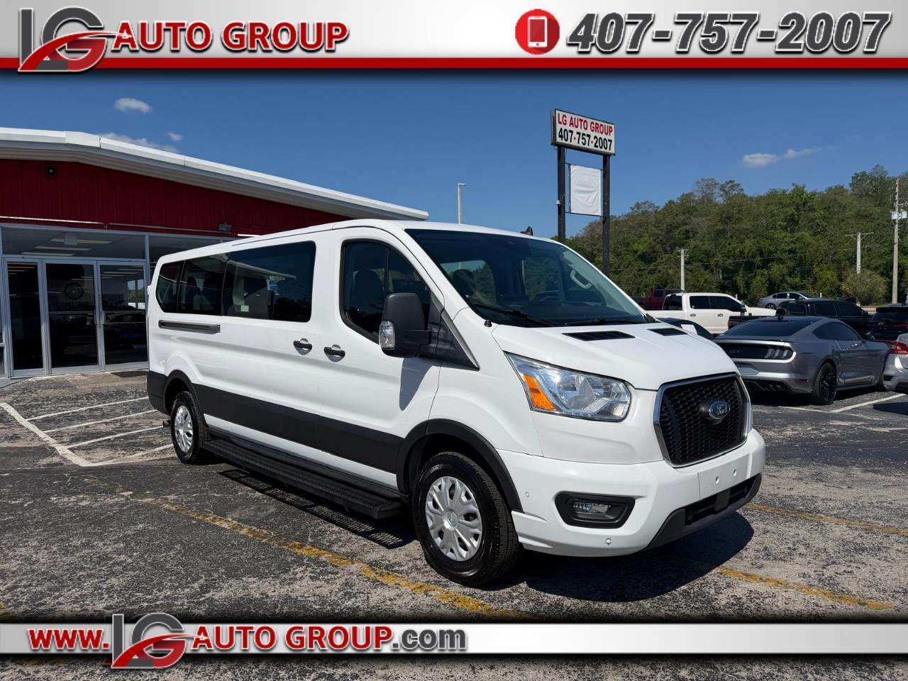 2022 Ford Transit 350 Wagon Low Roof XLT w/Sliding Pass. 148-in. WB