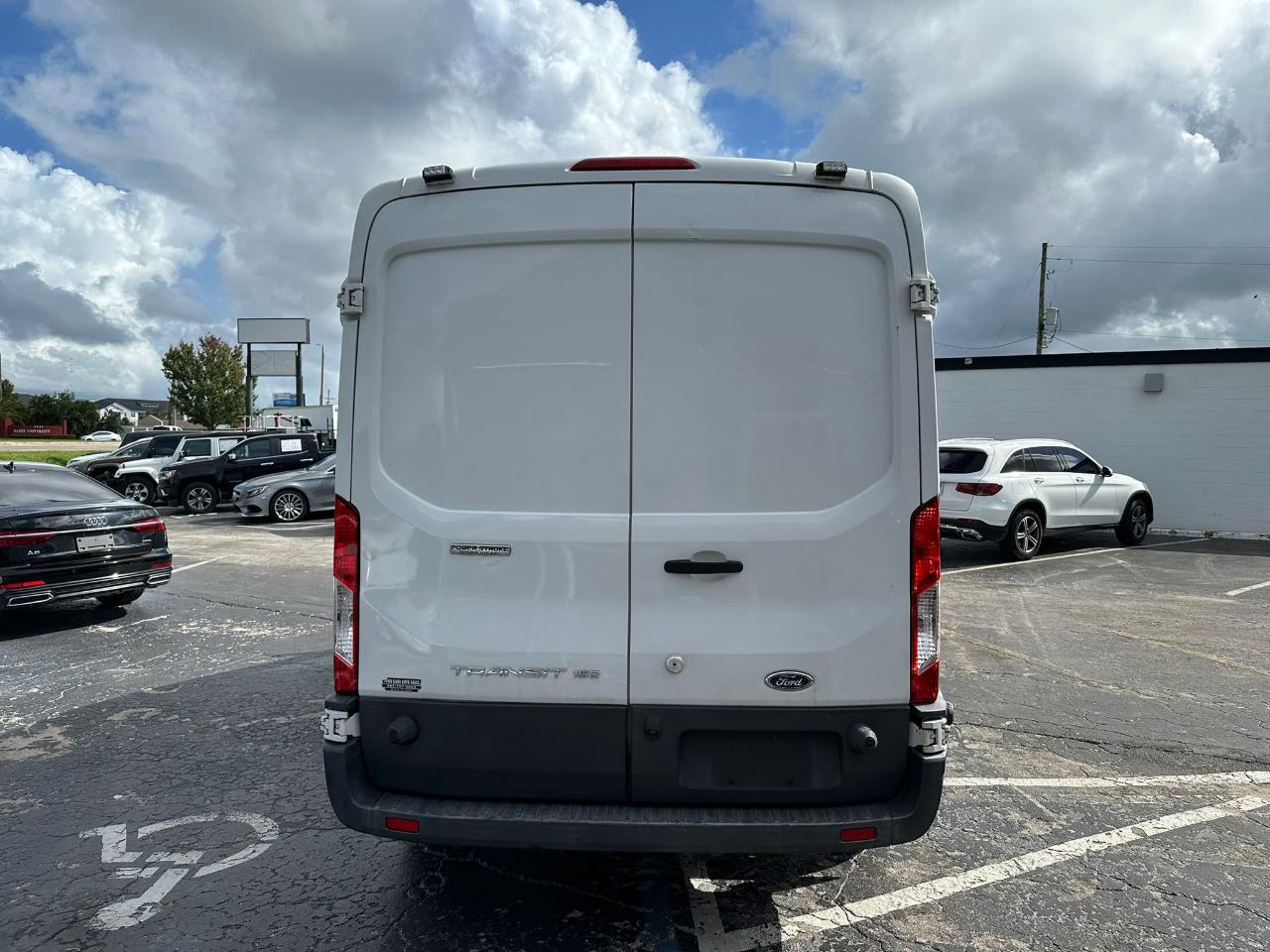 Ford Transit 150 Van Med. Roof w/Sliding Pass. 148-in. WB 2016