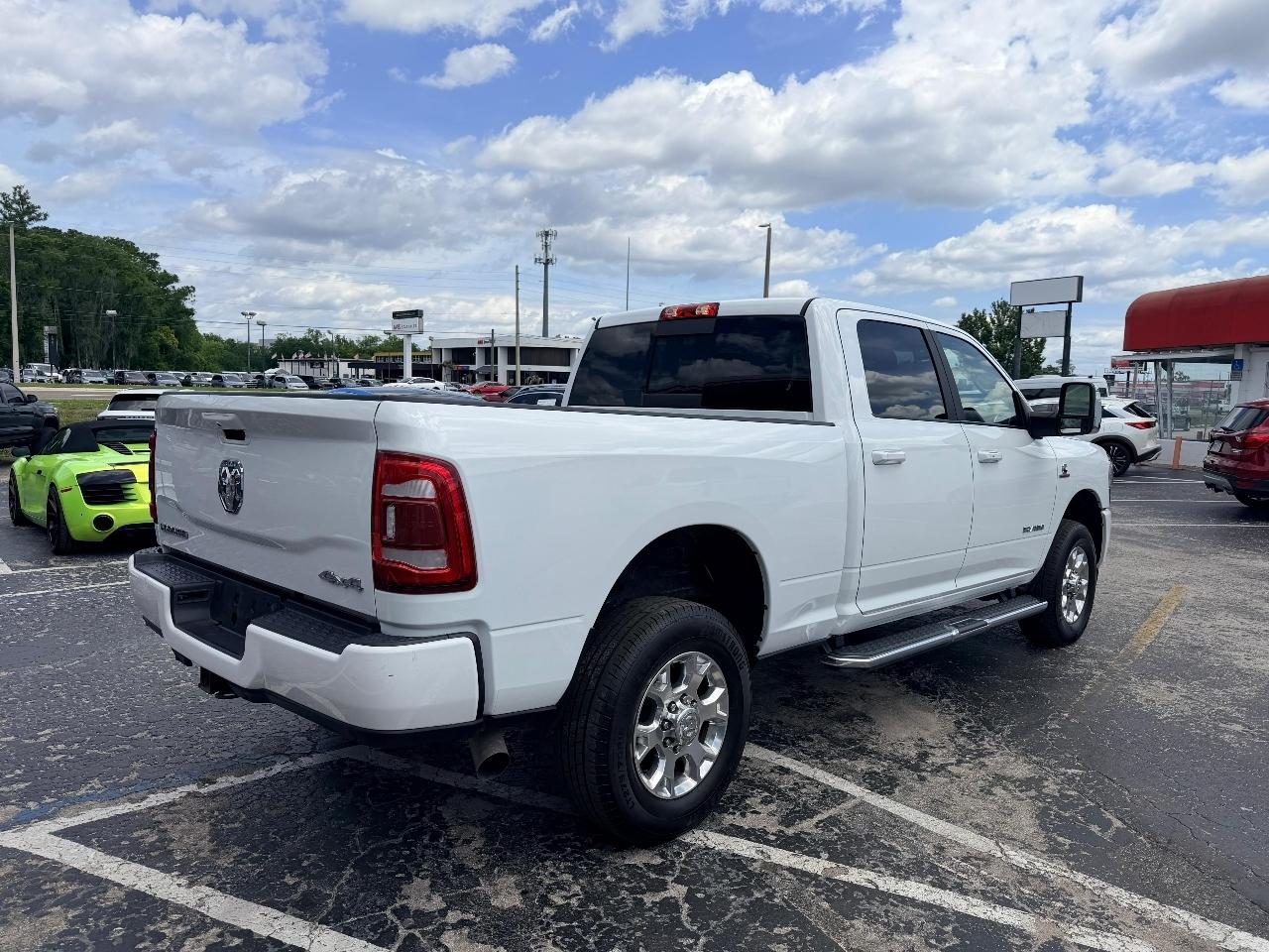 RAM 2500 Laramie Crew Cab SWB 4WD 2023