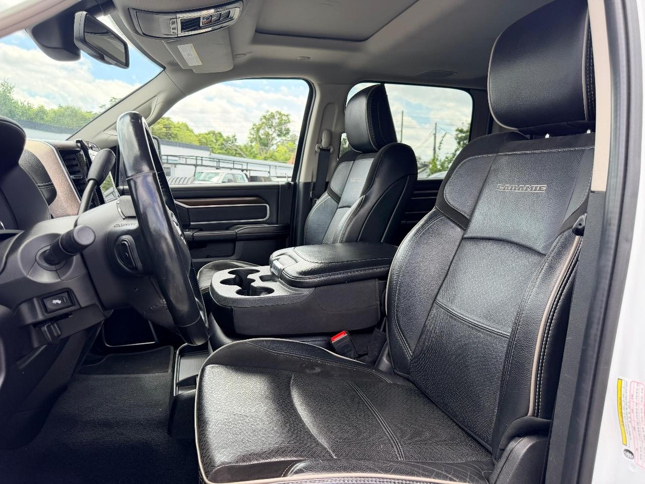 RAM 2500 Laramie Crew Cab SWB 4WD 2023