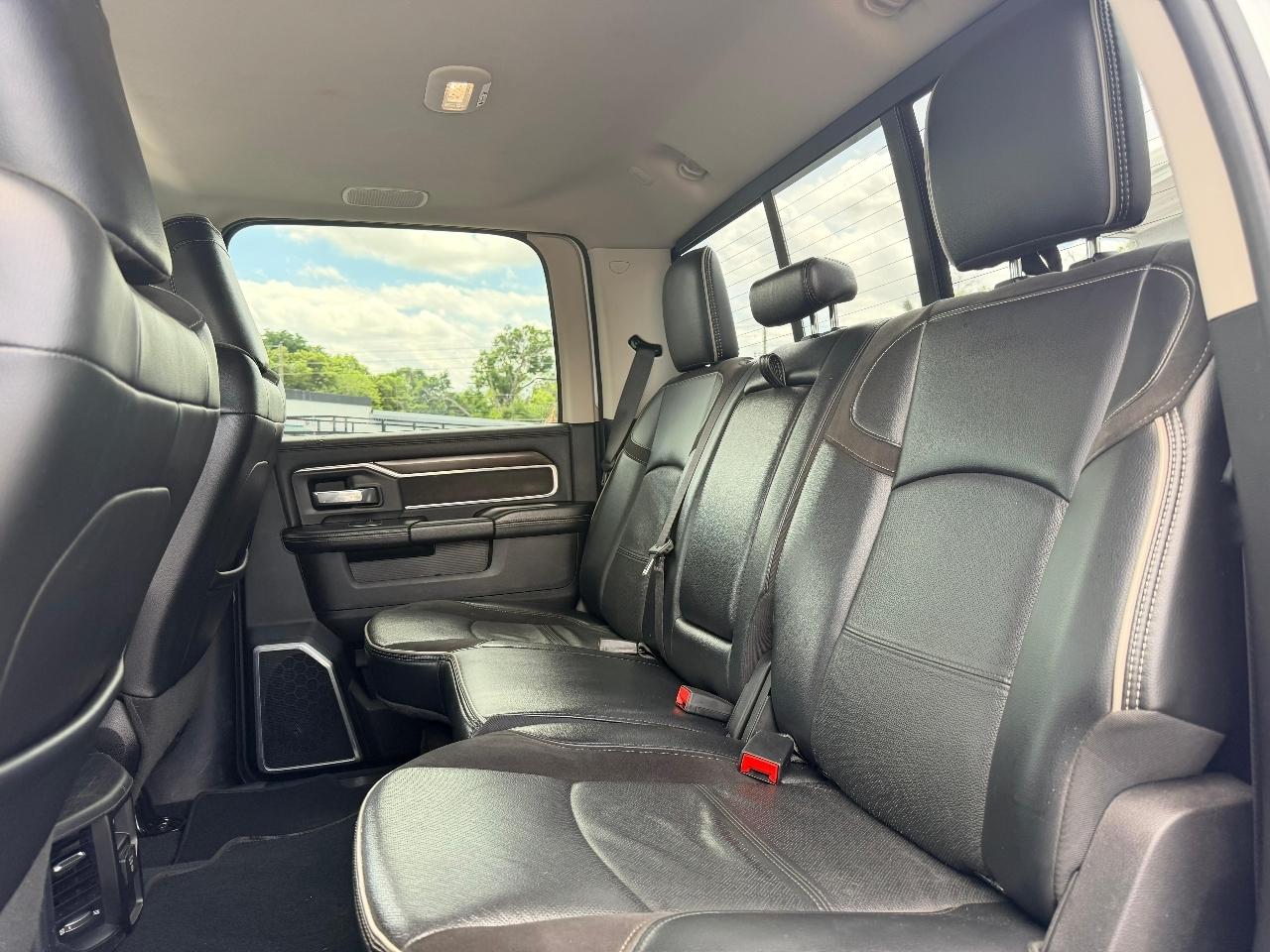 RAM 2500 Laramie Crew Cab SWB 4WD 2023