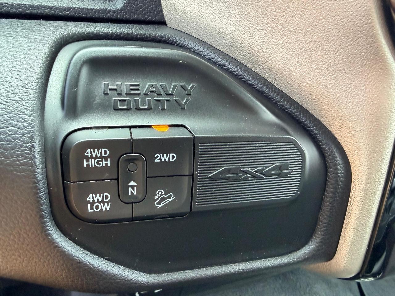 RAM 2500 Laramie Crew Cab SWB 4WD 2023