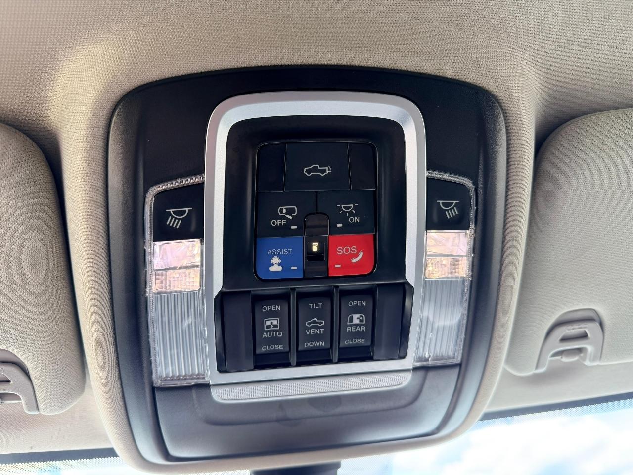 RAM 2500 Laramie Crew Cab SWB 4WD 2023