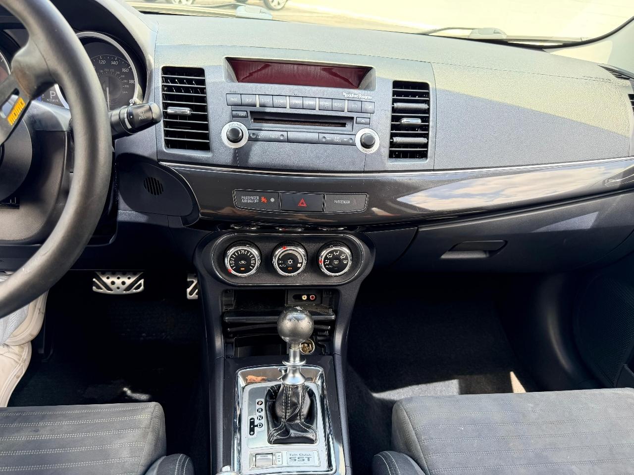 Mitsubishi Lancer Evolution MR Touring 2010
