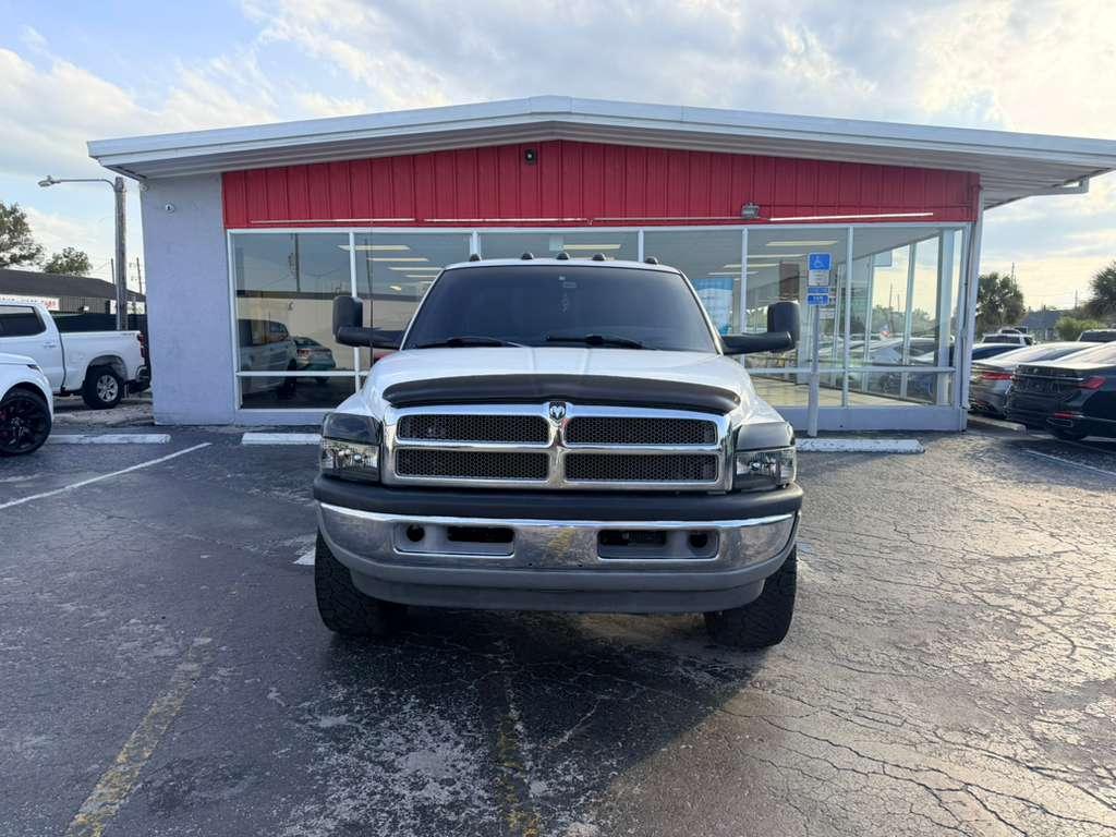 Dodge Ram 3500 Quad Cab Long Bed 2WD 2000