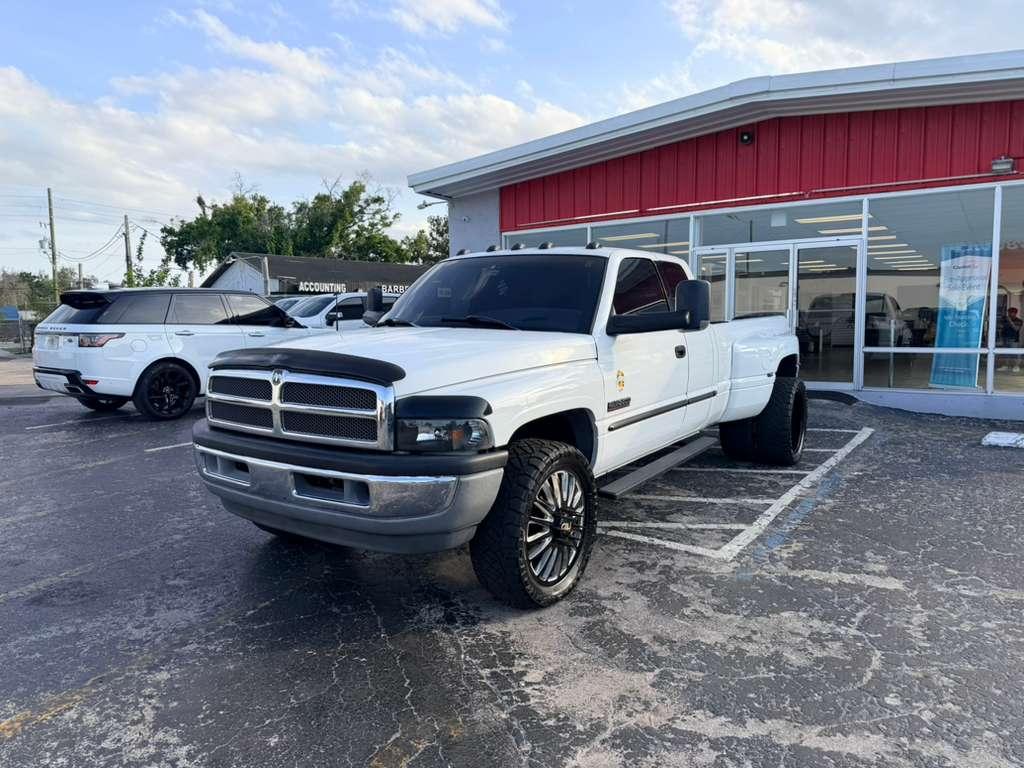 Dodge Ram 3500 Quad Cab Long Bed 2WD 2000