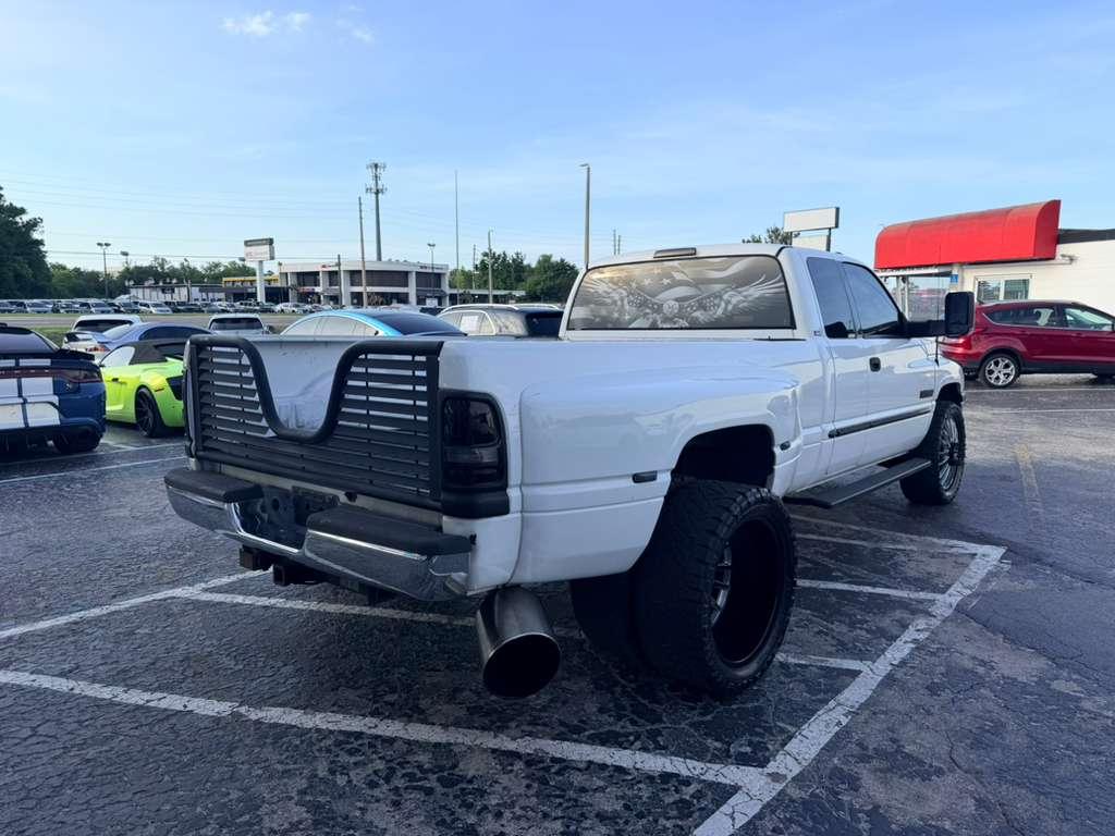 Dodge Ram 3500 Quad Cab Long Bed 2WD 2000