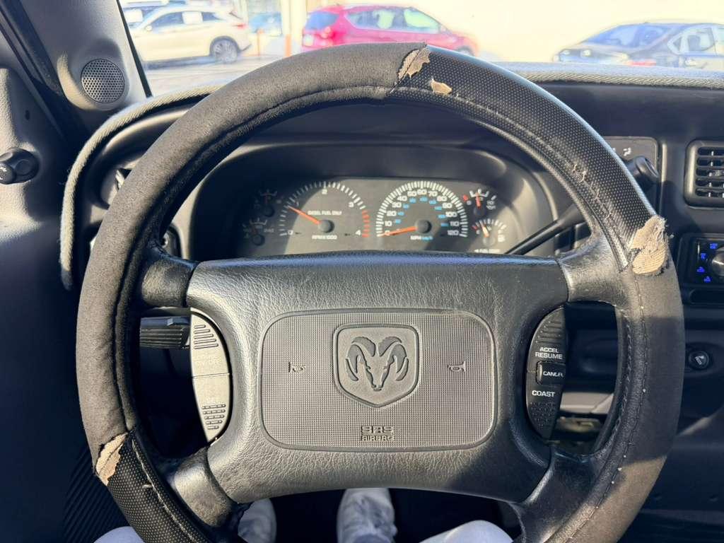 Dodge Ram 3500 Quad Cab Long Bed 2WD 2000