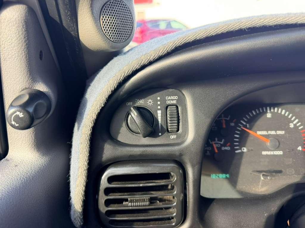 Dodge Ram 3500 Quad Cab Long Bed 2WD 2000