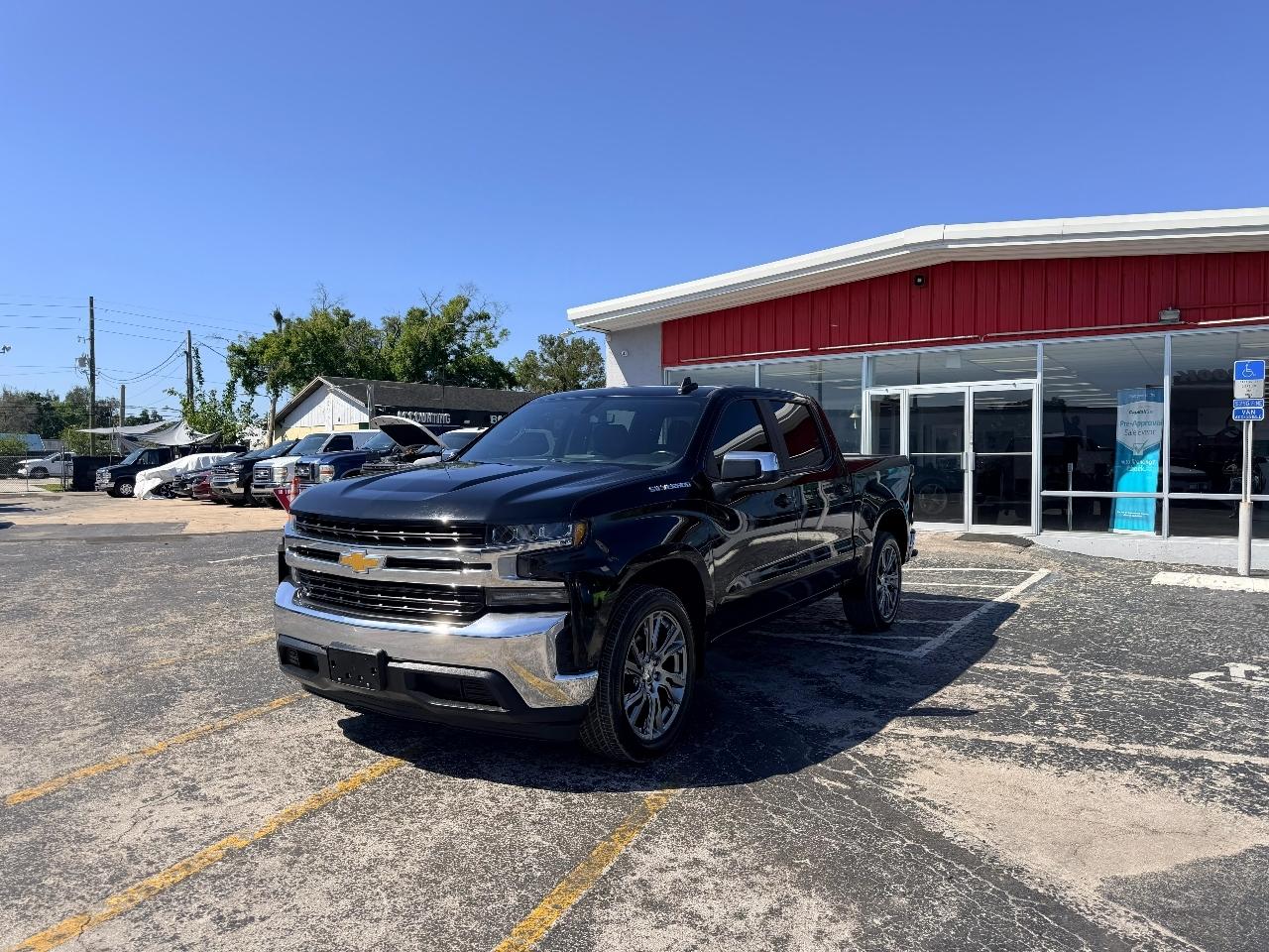 Chevrolet Silverado 1500 LT Crew Cab 2WD 2021