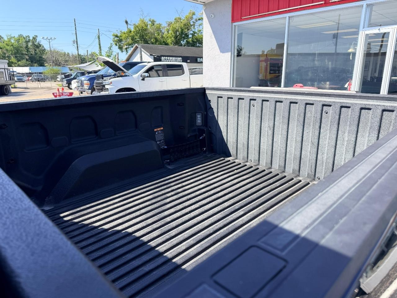 Chevrolet Silverado 1500 LT Crew Cab 2WD 2021