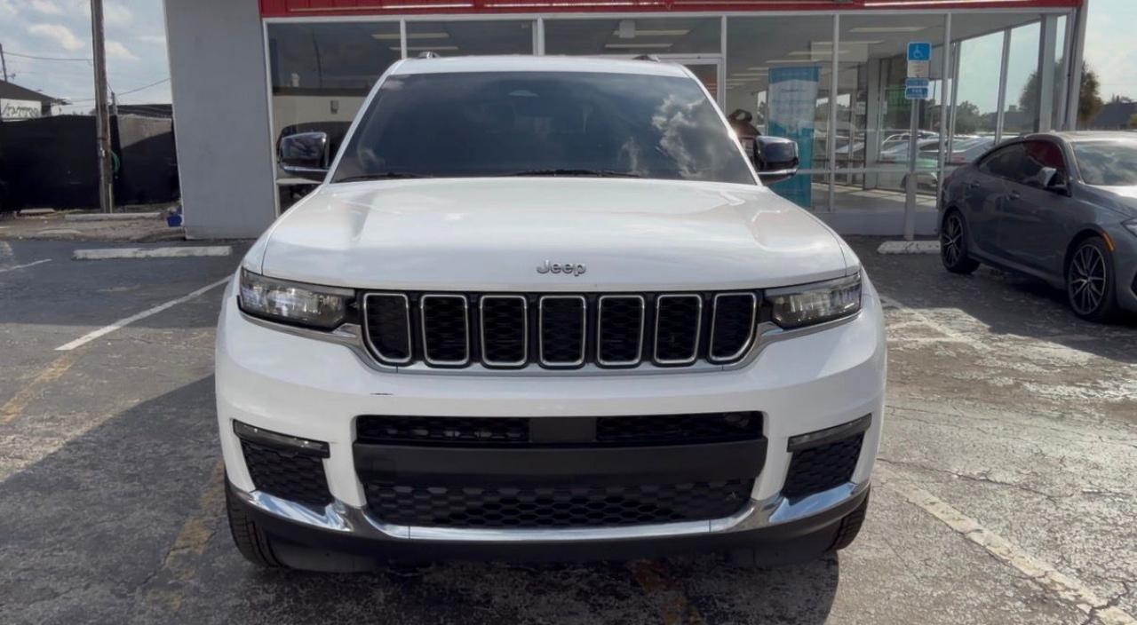 Jeep Grand Cherokee L Limited 2WD 2021