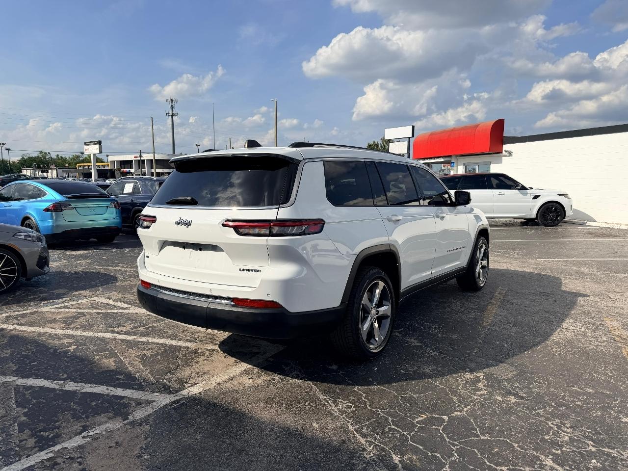 Jeep Grand Cherokee L Limited 2WD 2021