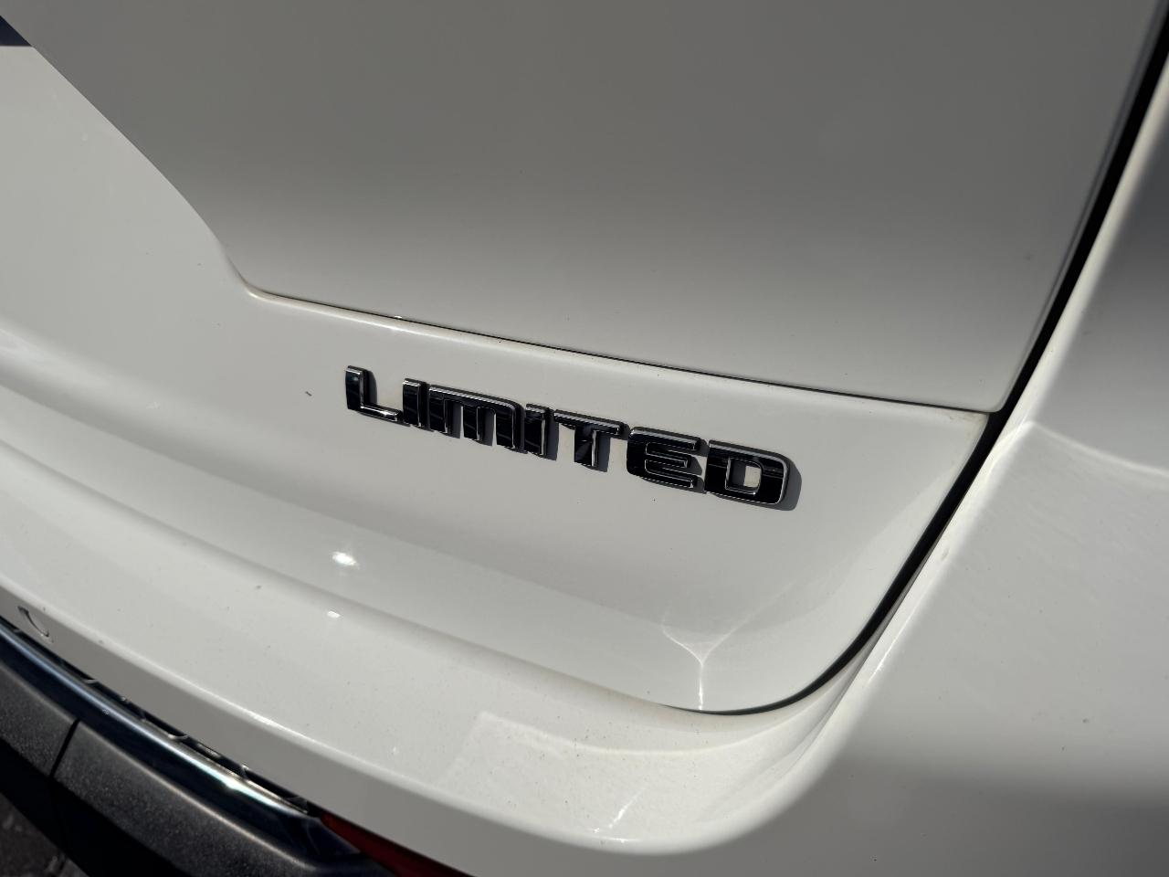 Jeep Grand Cherokee L Limited 2WD 2021