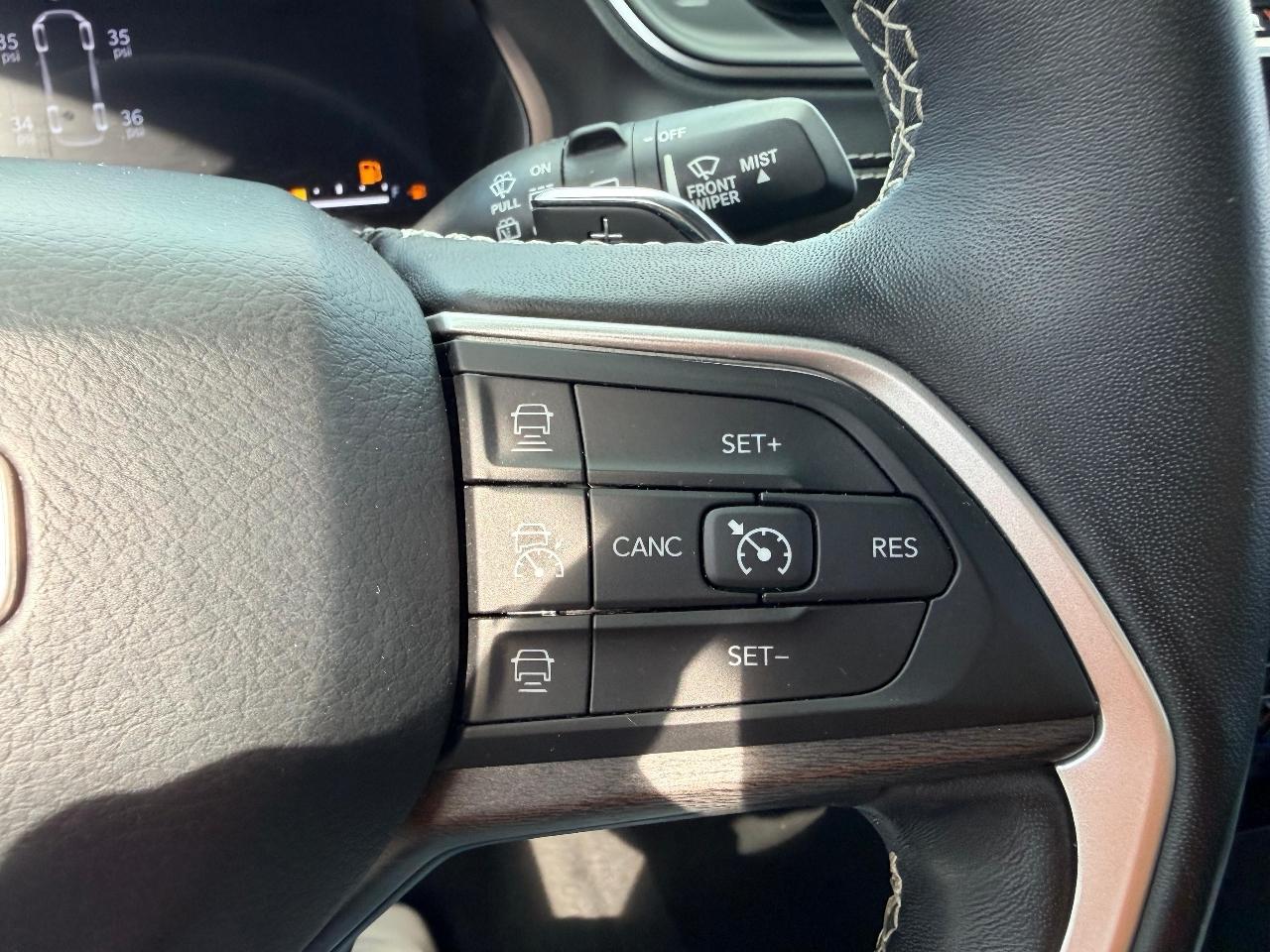 Jeep Grand Cherokee L Limited 2WD 2021