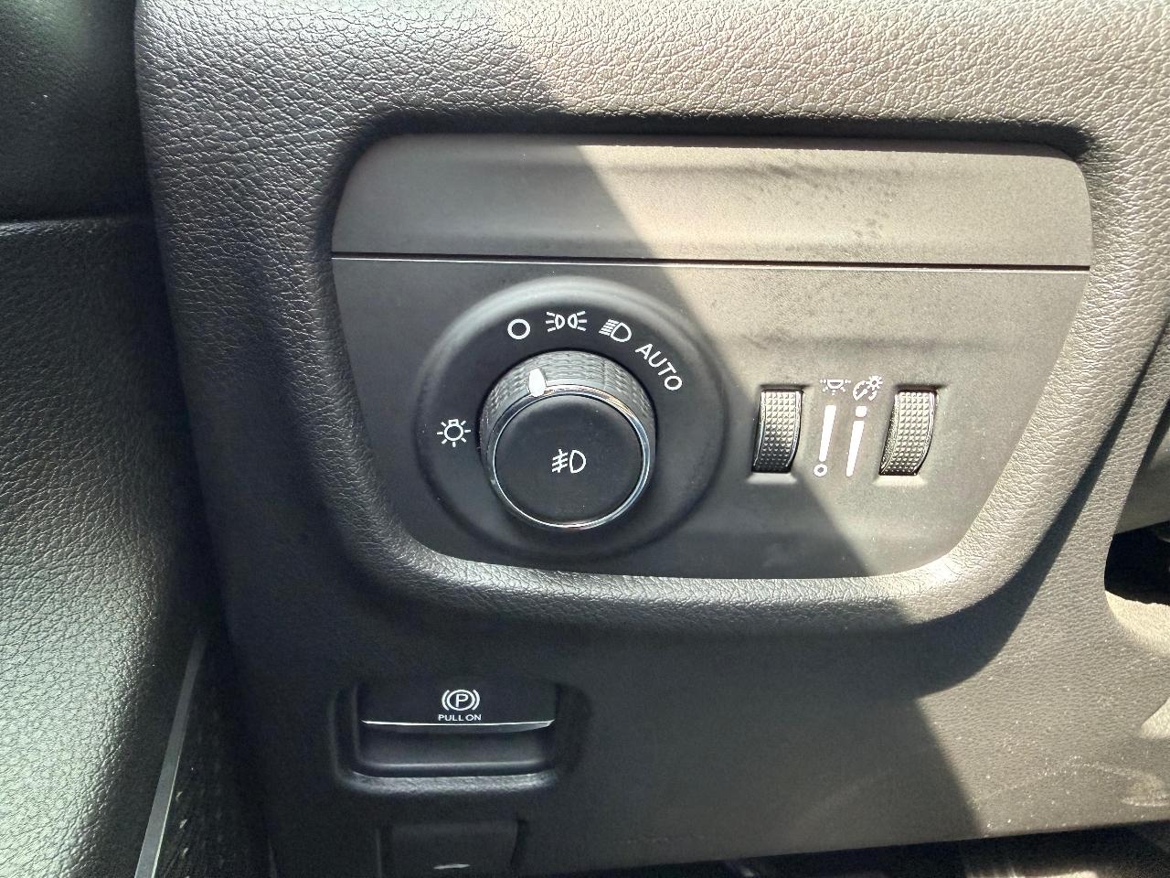 Jeep Grand Cherokee L Limited 2WD 2021