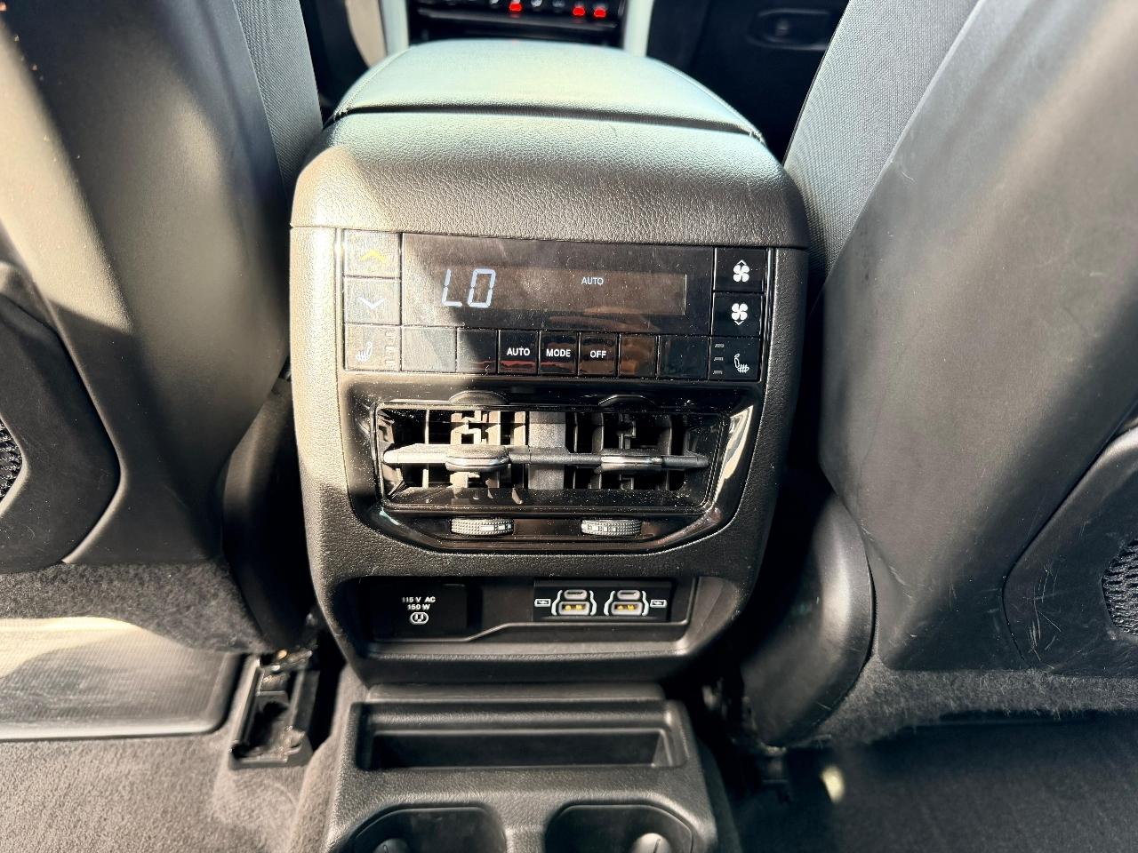 Jeep Grand Cherokee L Limited 2WD 2021