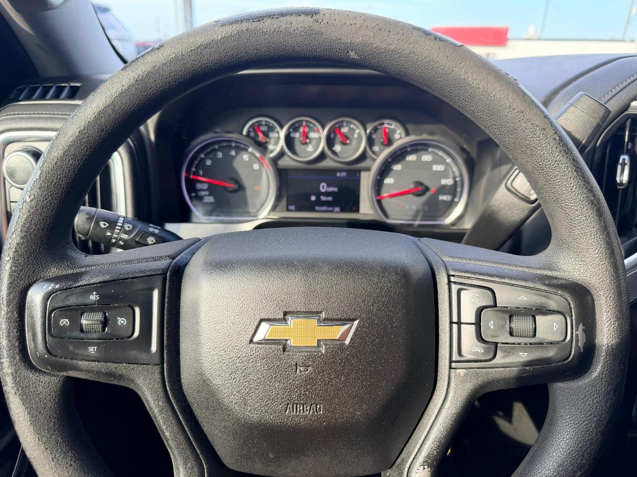 Chevrolet Silverado 1500 LT Crew Cab 4WD 2020