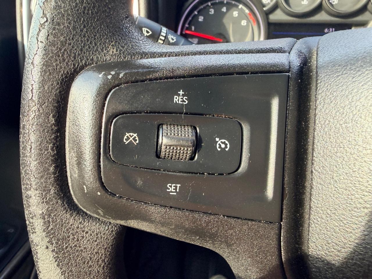 Chevrolet Silverado 1500 LT Crew Cab 4WD 2020
