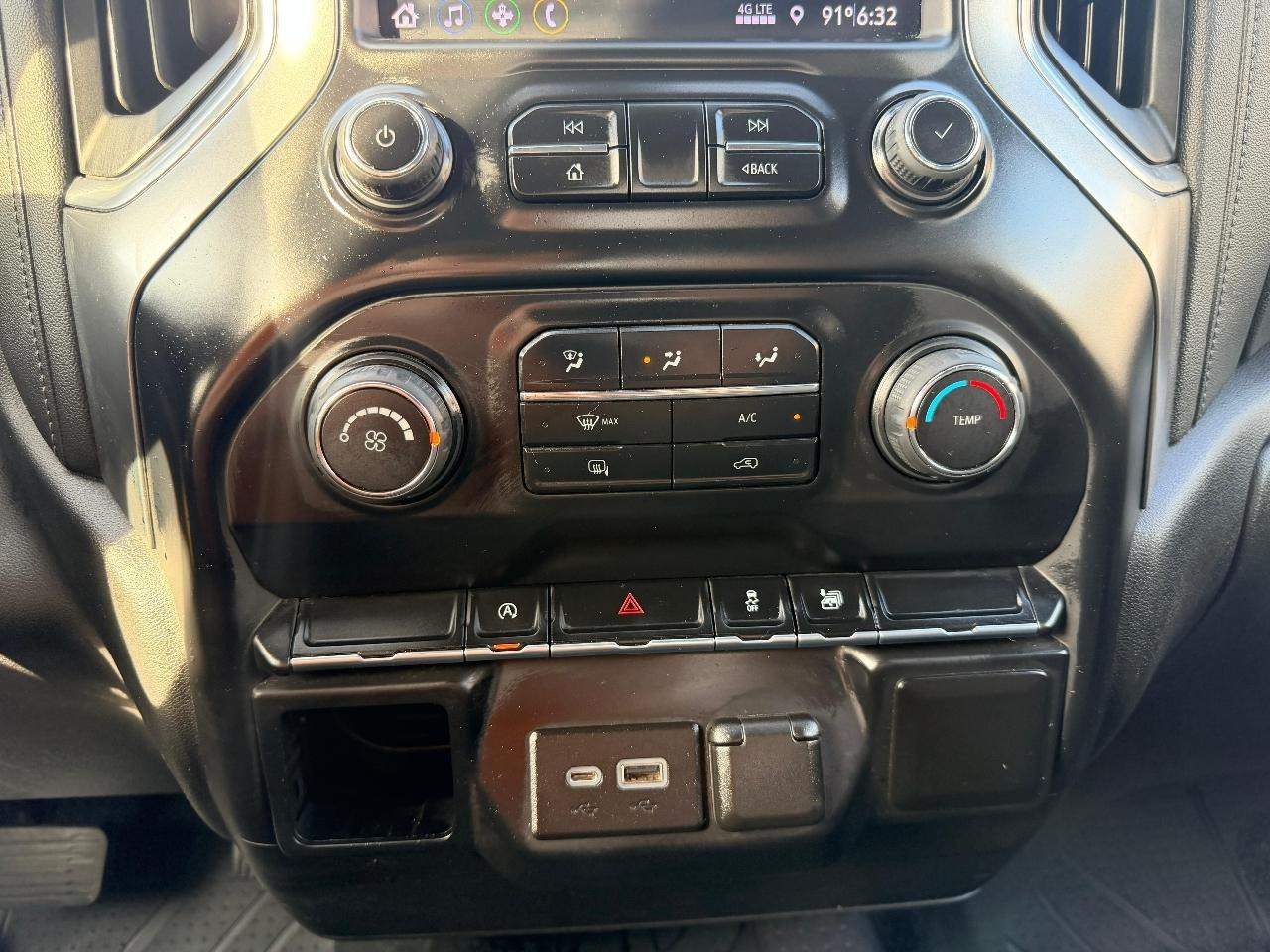Chevrolet Silverado 1500 LT Crew Cab 4WD 2020
