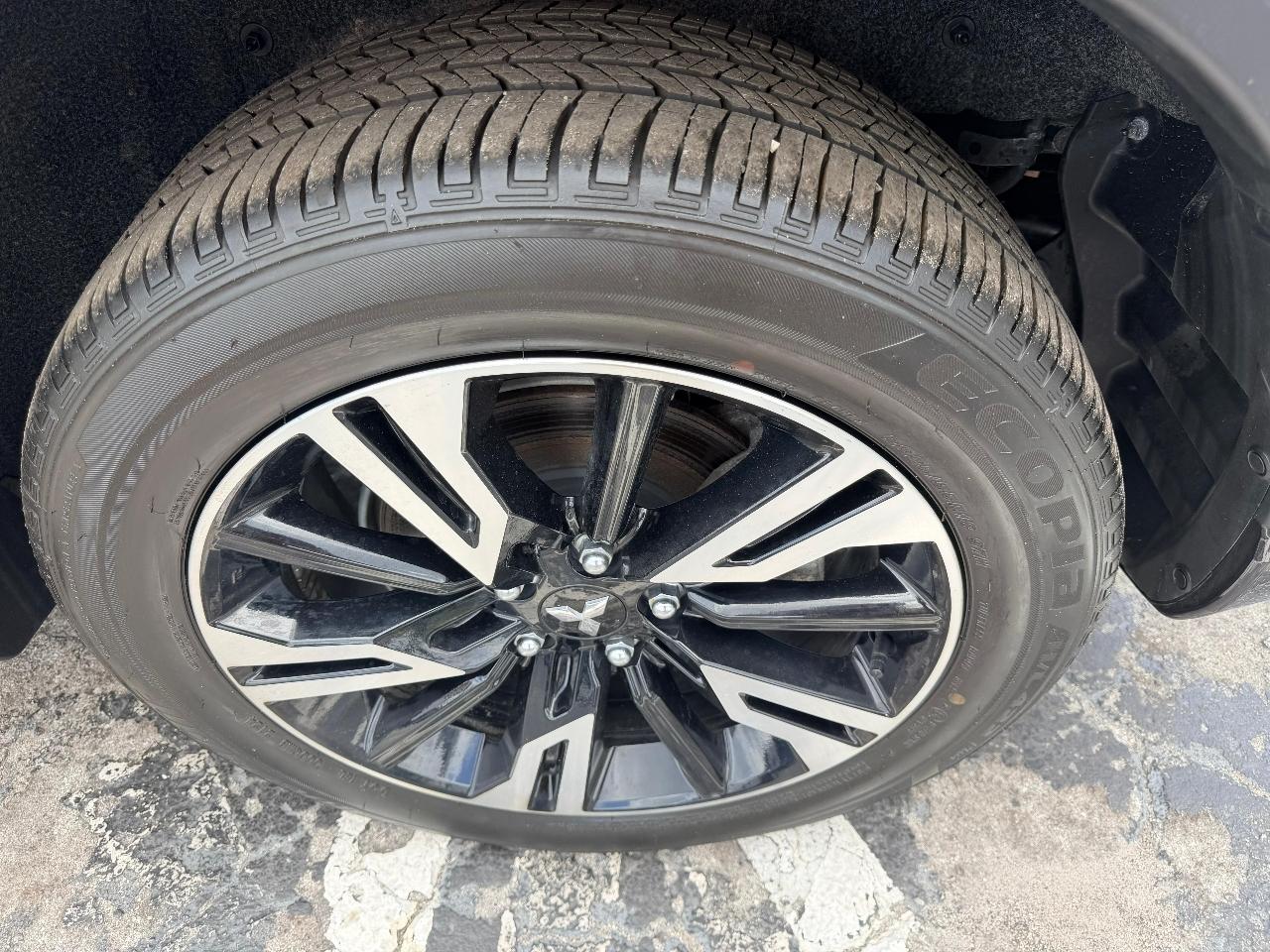 Mitsubishi Eclipse Cross SEL AWD 2024