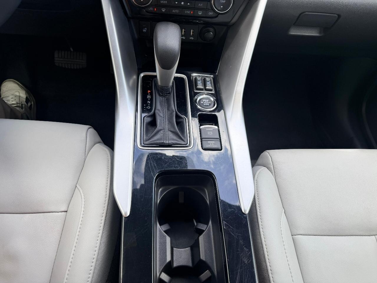 Mitsubishi Eclipse Cross SEL AWD 2024