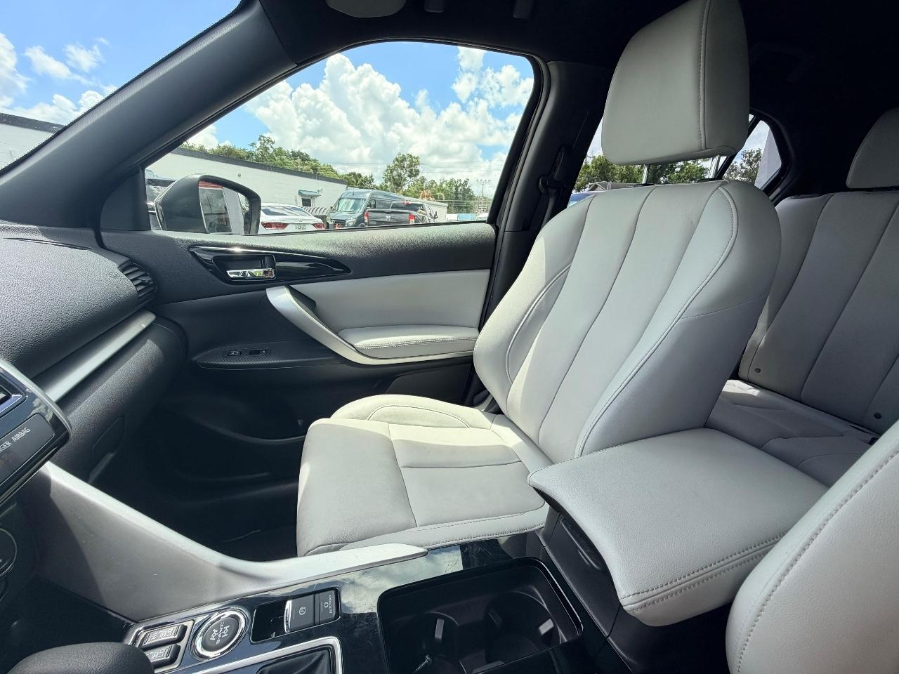 Mitsubishi Eclipse Cross SEL AWD 2024