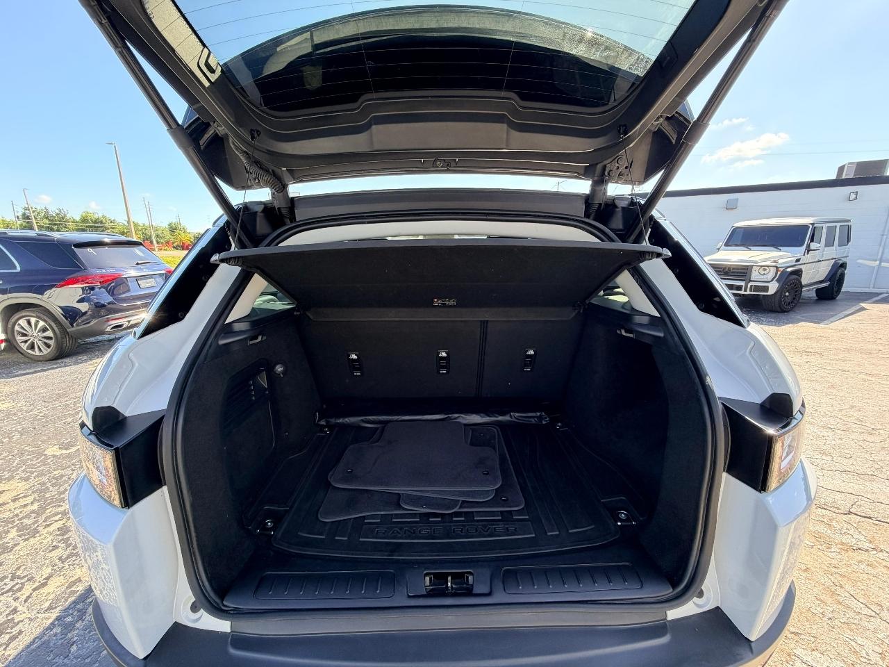 Land Rover Range Rover Evoque SE 2019