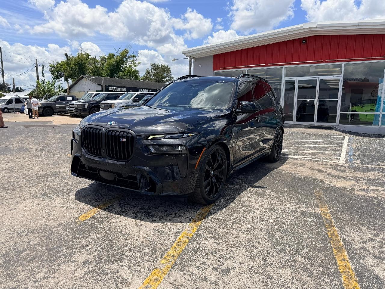 BMW X7 M60i 2023