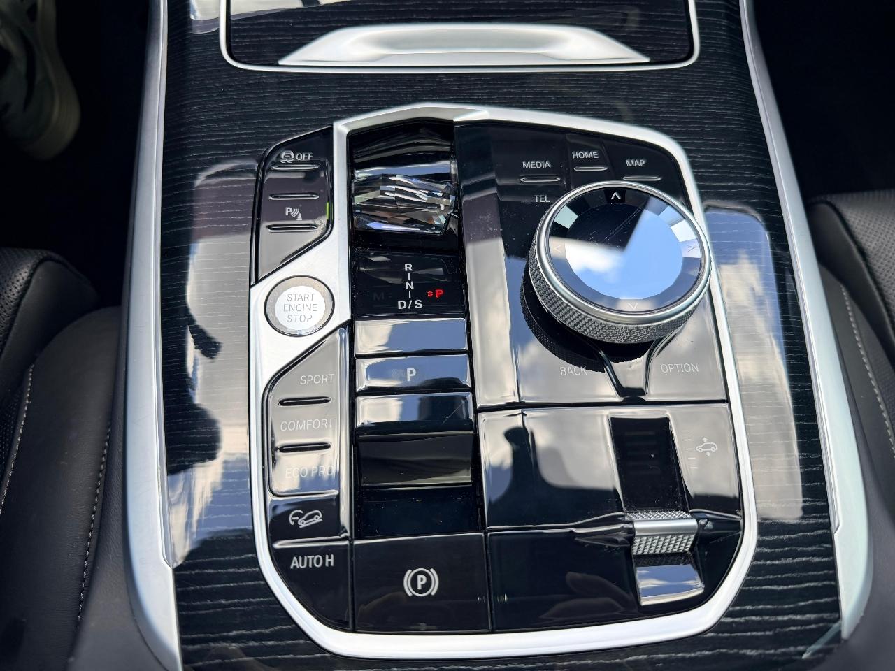 BMW X7 M60i 2023