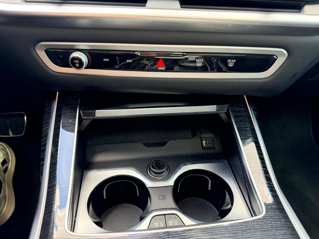 BMW X7 M60i 2023