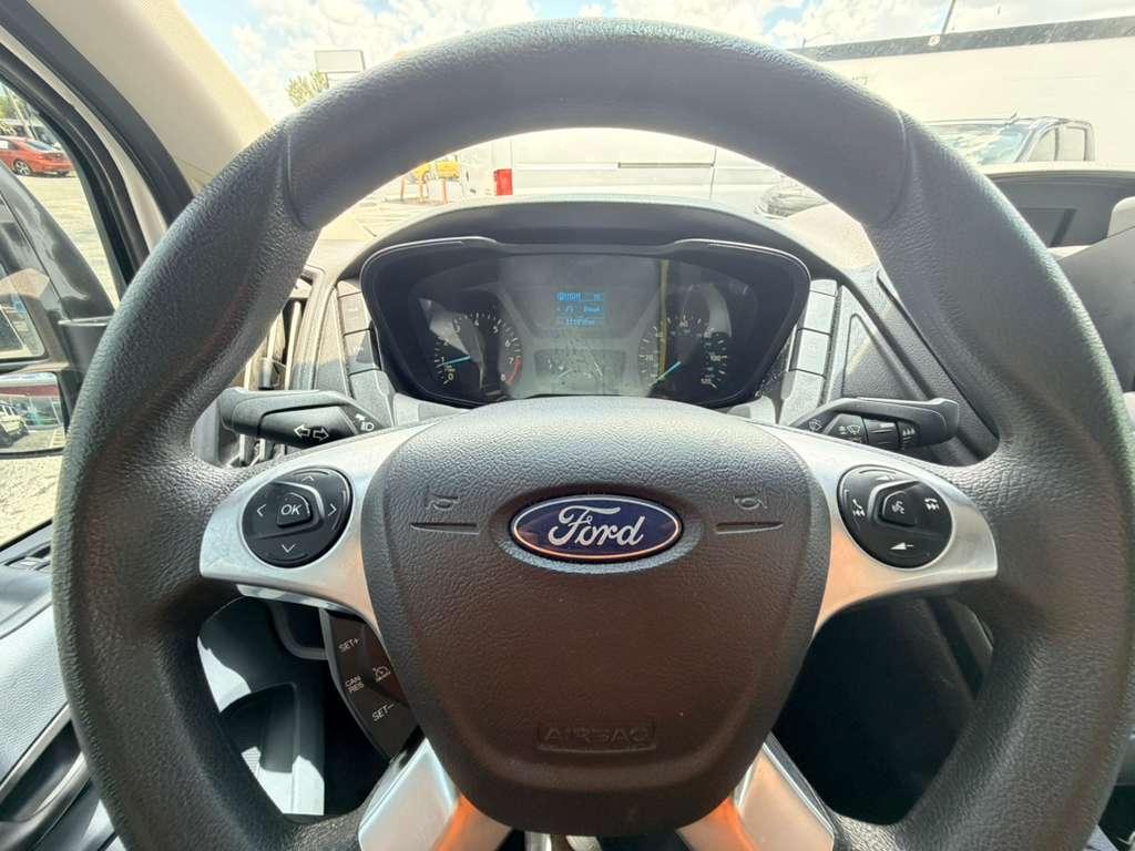 Ford Transit 350 Wagon Med. Roof XLT w/Sliding Pass. 148-in. WB 2018