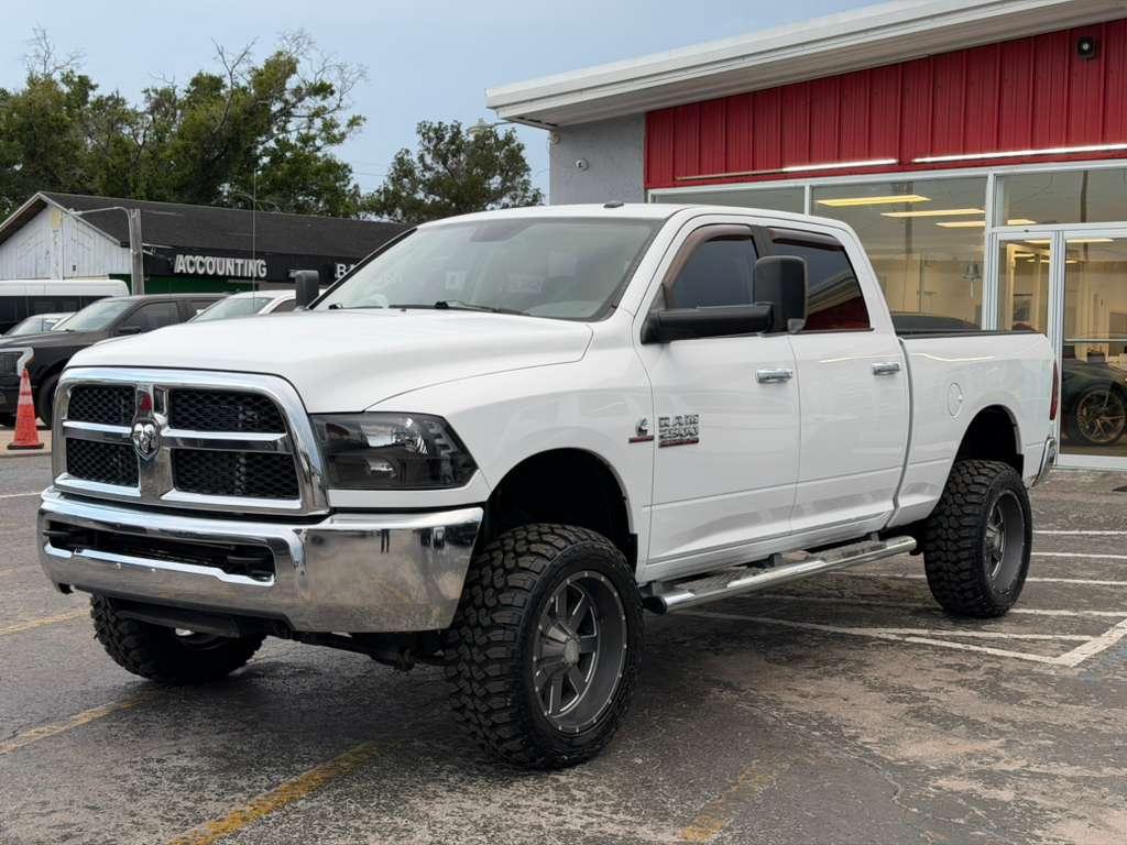 RAM 2500 SLT Crew Cab SWB 4WD 2014