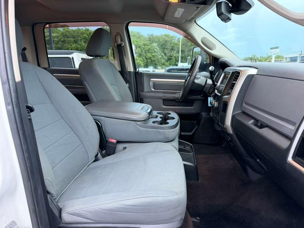 RAM 2500 SLT Crew Cab SWB 4WD 2014