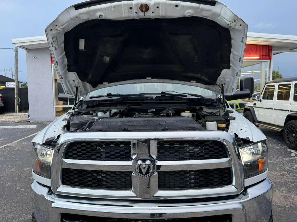 RAM 2500 SLT Crew Cab SWB 4WD 2014