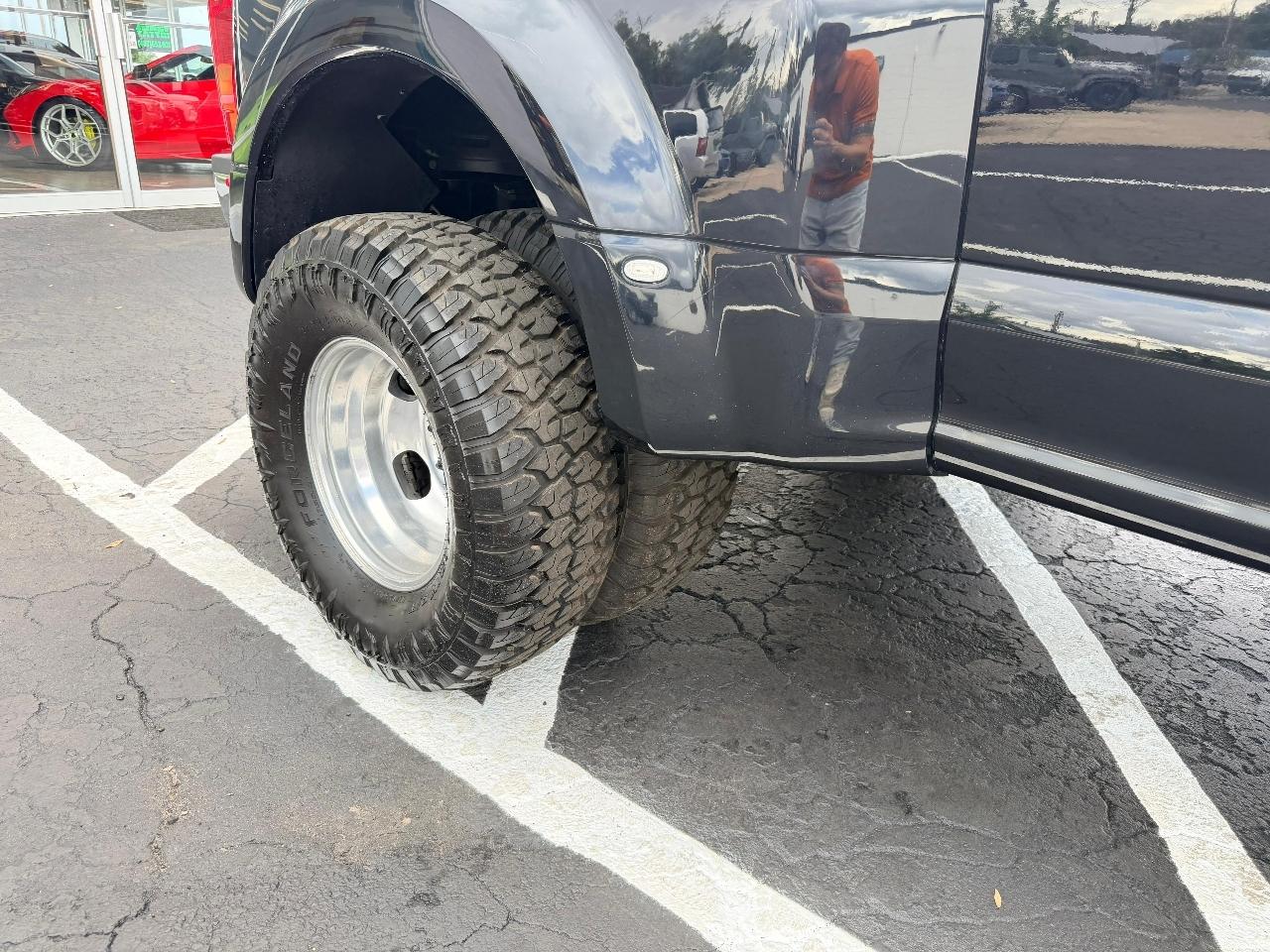 Ford F-350 SD XL Crew Cab Long Bed DRW 4WD 2022