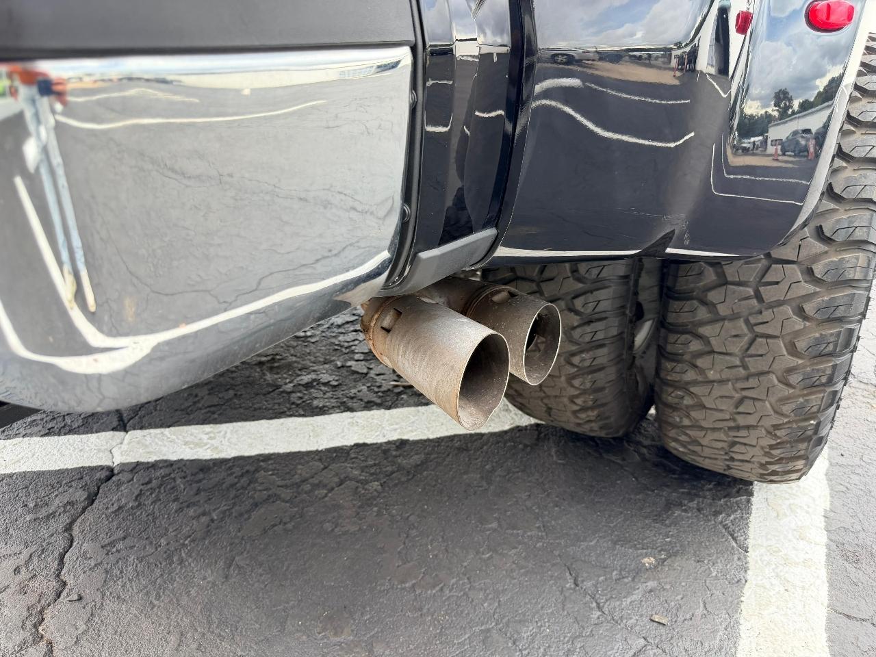 Ford F-350 SD XL Crew Cab Long Bed DRW 4WD 2022