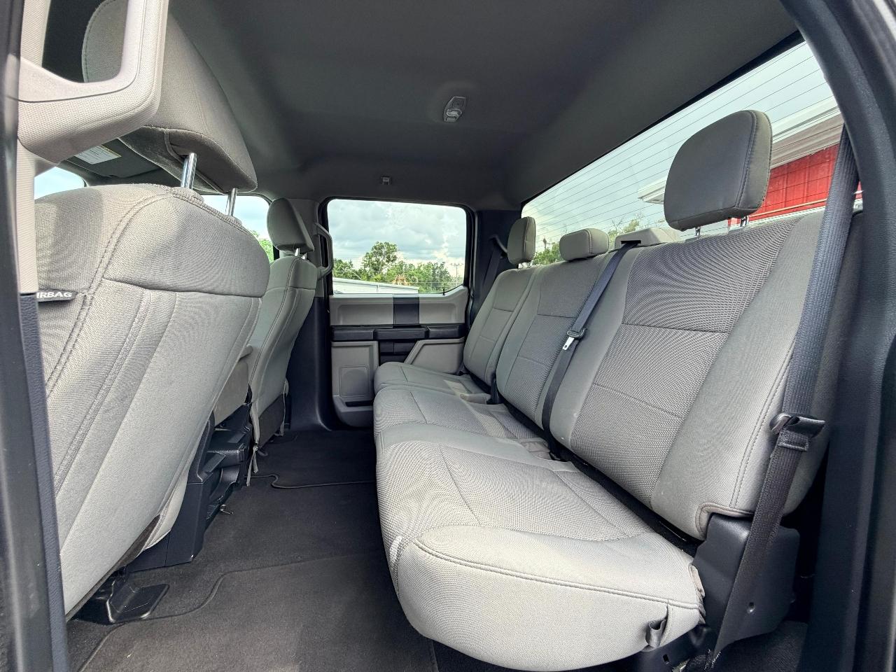 Ford F-350 SD XL Crew Cab Long Bed DRW 4WD 2022
