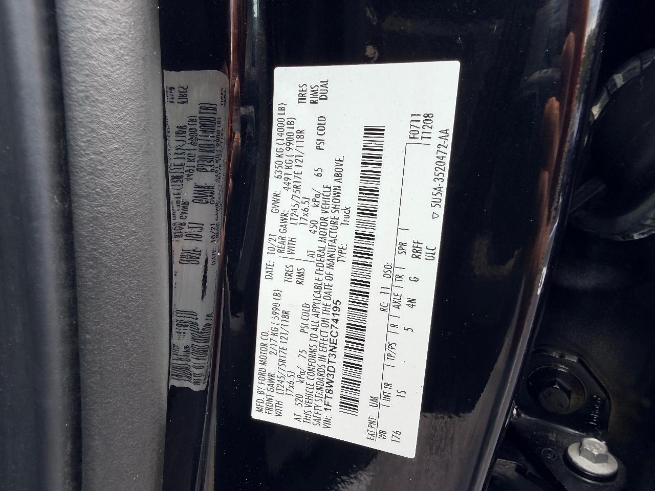 Ford F-350 SD XL Crew Cab Long Bed DRW 4WD 2022
