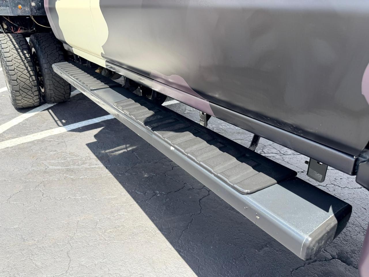 Chevrolet Silverado Medium Duty  2020