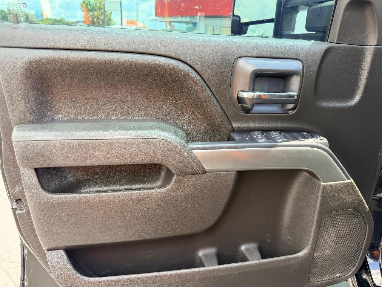 Chevrolet Silverado Medium Duty  2020